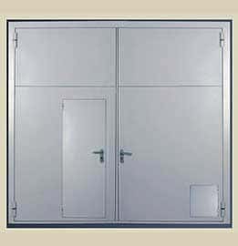 Распашные металлические ворота с калиткой